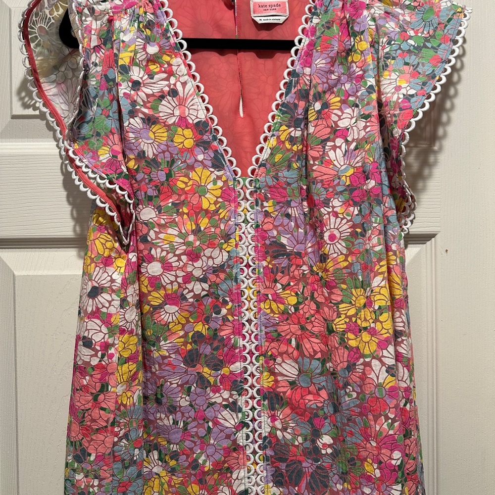 Kate Spade Floral Pink and White Blouse w/ Eyelet Trim M